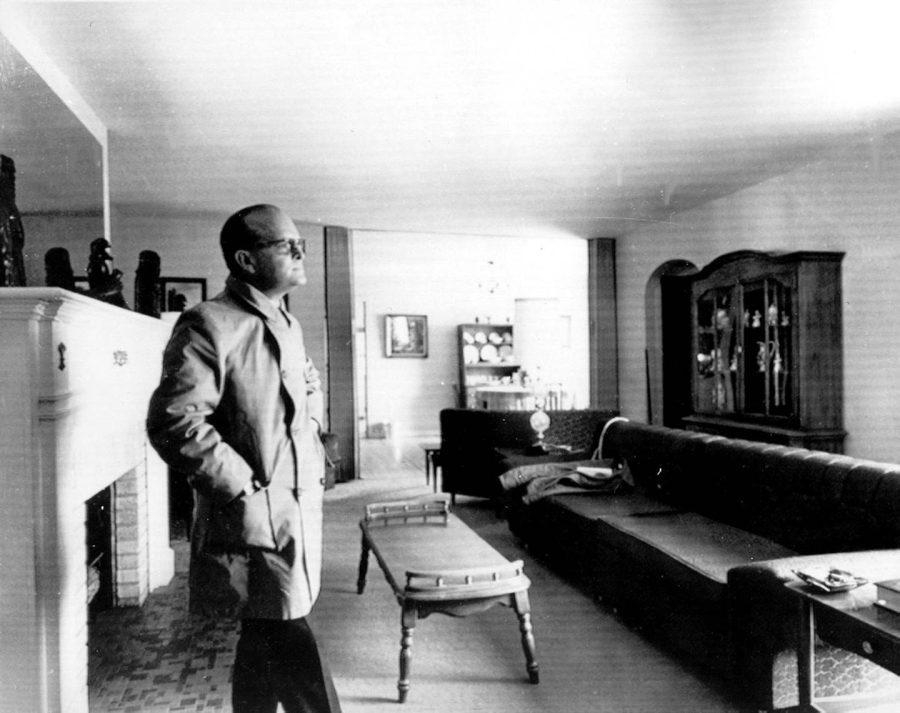 Is it cold in here or is it just me? Tuman Capote stands in the living room of the scene of the crime. Photo courtesy of NY Daily News.