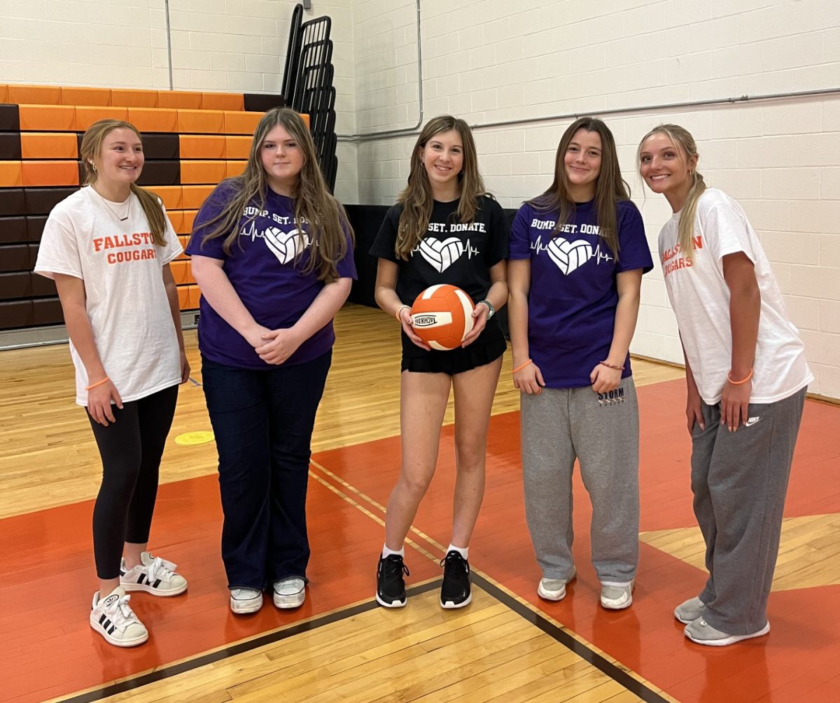 Pictured left to right: Olivia Parker, Caroline Couture, Emmalea Sheckells, Camdyn Bailey, and Olivia Fagan pose after playing four matches during the 3rd class of the tournament. (Photo courtesy of Maddy Burch) 