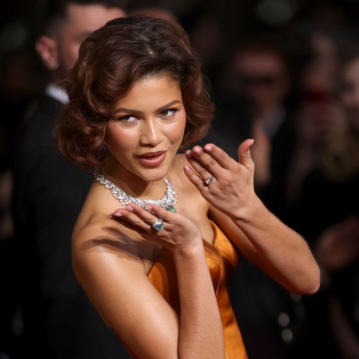 Zendaya showing off her stunning engagement ring for the cameras at the Golden Globes on Sunday. (Photo courtesy of Matt Winkelmeyer/WireImage)