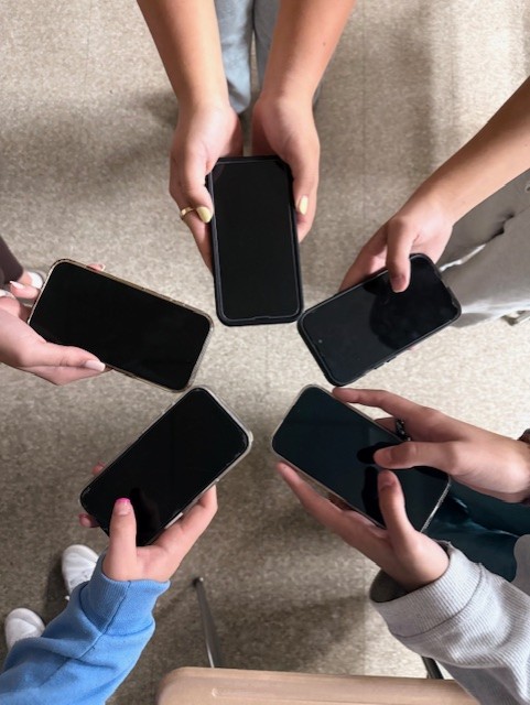 HCPS' new phone policy requires students to keep phones in lockers during class instruction. Photo Courtesy of Rebecca Urdaneta 