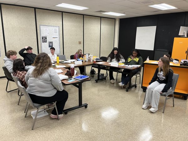 Navigation to Story: Pizza and Law